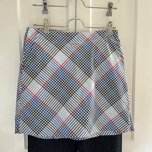 Adorable Lady Hogan plaid skort!